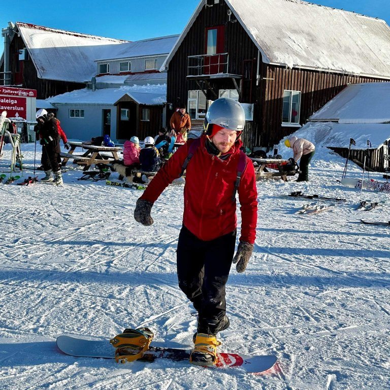 ea5503b1-5513-4691-a6f4-804c79433c89