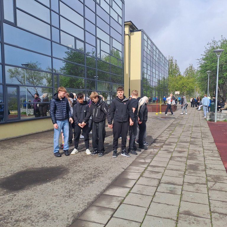 1251e35f-4fff-4834-88f5-f95bdee32738