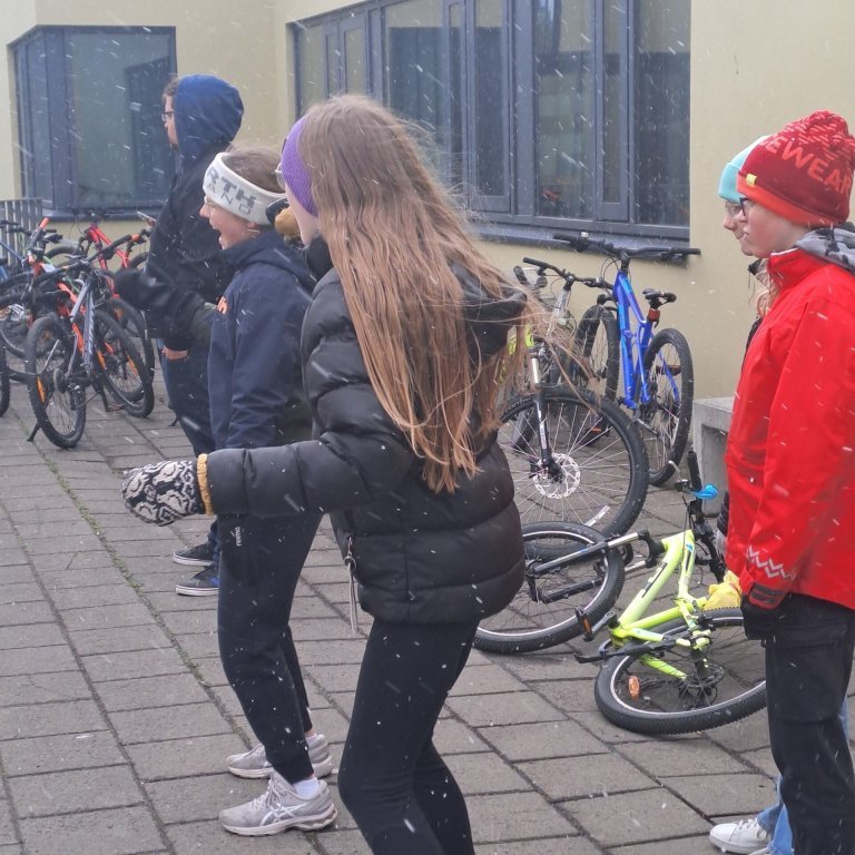 38d25e3b-cc21-44b6-b49a-7e40b7d454a8-afrit