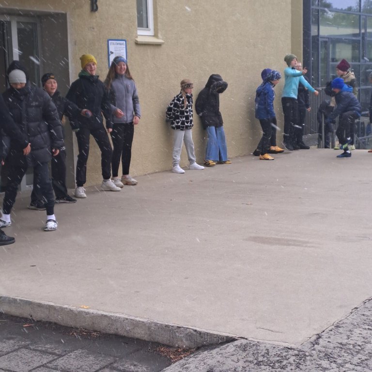 6273a9aa-ab4a-4de2-8fb2-3550e351b4a7