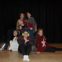 Sjálfstyrking, spuni og dans