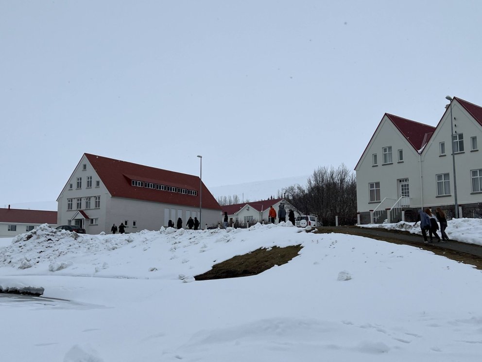 Heimsókn 9. - 10.b. að Laugum í Reykjadal