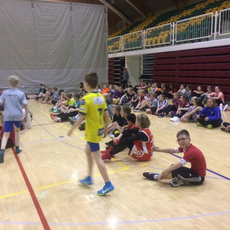 Lundarskóli í vinaheimsókn