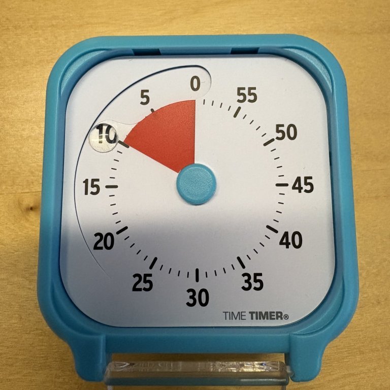 Upphaf skóladags kl. 8:10