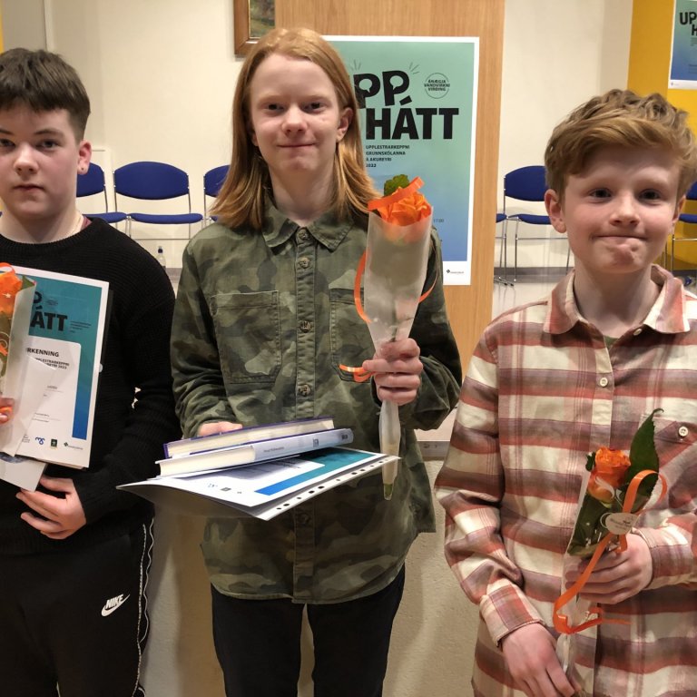 Upphátt - upplestrarkeppni grunnskóla á Akureyri